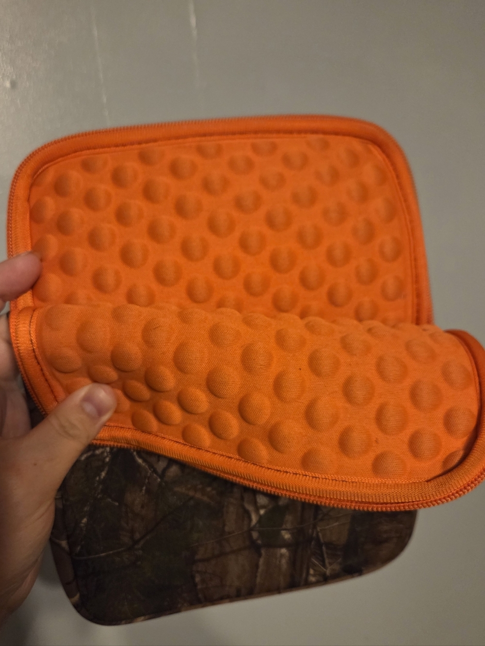 RealTree Tablet Case - Picture 3 of 3